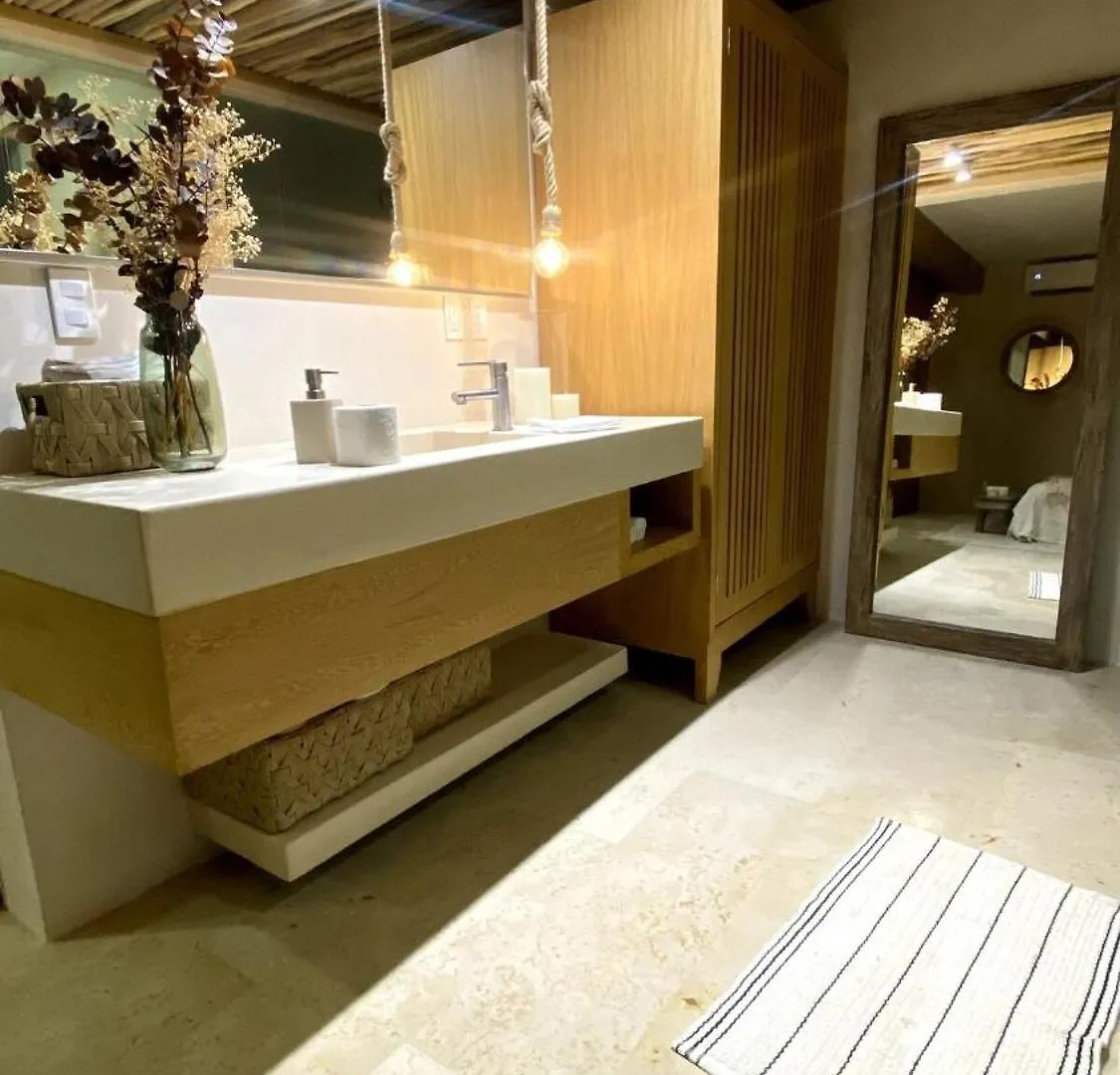 New Villa With Bathtub And Jacuzzi Tulum